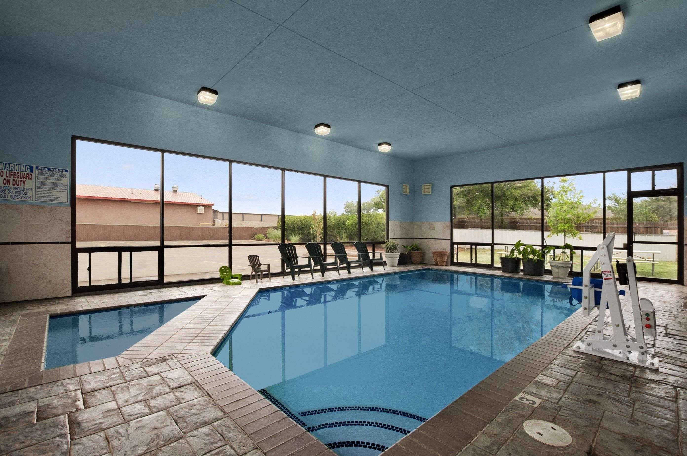Days Inn By Wyndham Childress Extérieur photo